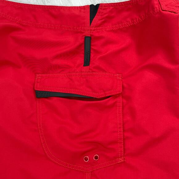 Reef Mens 36 Red Swim Board Surf Trunks Shorts Cargo Pocket Lightweight Beach - Picture 5 of 9